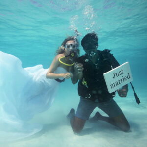 свадьба под водой