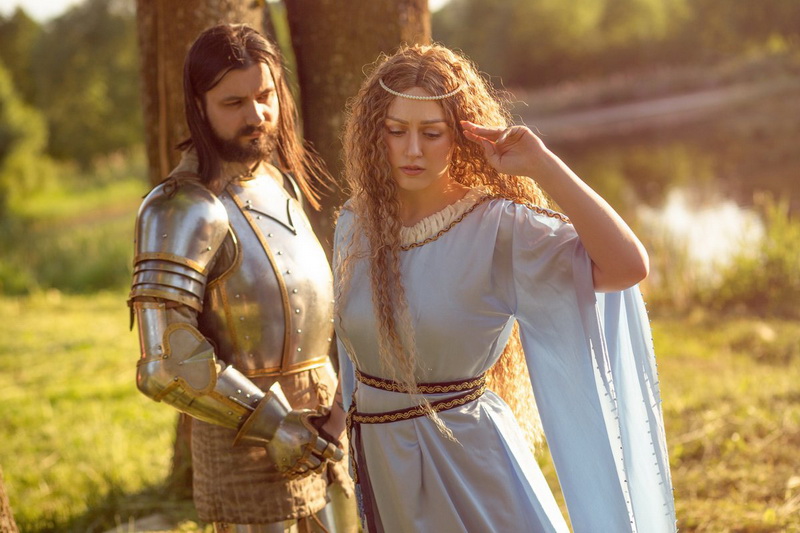 Фотосессия Love Story в средневековых костюмах